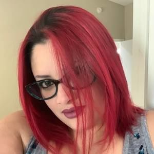 Meet your Posher, Nadja